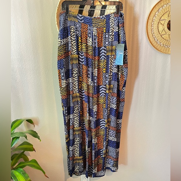 NWT Slimming Wide Leg Gauzy Pants - Picture 1 of 9